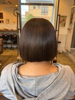 ビズヘアー グランバース(bisou hair grandbase) ミニボブ