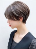 丸みショート ひし形 絶壁解消 立体感ショート アッシュベージュ