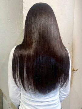 ユニバイリサ 天神大名店(uni by risa) 髪質改善トリートメント ストレート 艶髪 20代 縮毛矯正 美髪