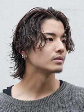 フィフス 原宿(fifth) 渋谷ルーズパーマメンズカットセンターパートウルフ30代