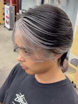 リップス 吉祥寺店 (LIPPS)&nbsp;人気1位ホワイトシルバーアッシュインナーカラー