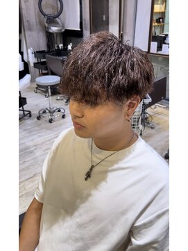 スパイラルパーマ/ツイストスパイラル/マッシュ/マッシュウルフ