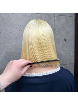 セレーネヘアーレイズ 梅田店(Selene hair Raise) ホワイトブロンド☆海外風
