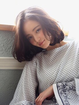 ネオリーブウリ 二子玉川店(Neolive uri) 黒髪ボブルフネビージュ小顔ワンレン《二子玉川》