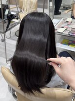 アッドバイケンジ(Add.. by KENJE)&nbsp;縮毛矯正×ミディアムレイヤー【戸塚/髪質改善/縮毛矯正】