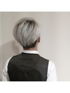 ヘアー ルーム レッド(hair room. red by NYNY) メンズ×ツーブロック×ホワイトカラー
