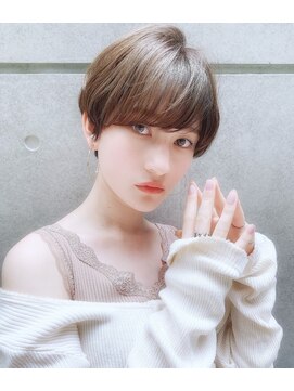 シー バイ ロンド 新宿(Sea by Lond) 【佐藤健太郎】大人かわいいアッシュブラウン小顔ショートボブ
