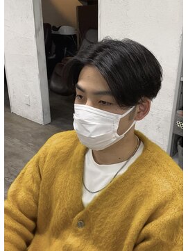 プライズ アイリス 池袋東口店(prize Iris) カルマパーマ/センターパート/￥10780