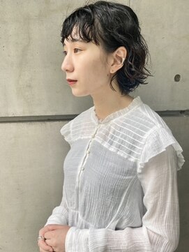 ミー(me.) ニュアンスパーマ＋黒髪ボブ