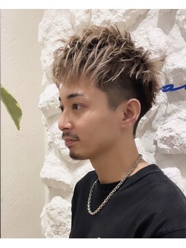 モアナ バイ ヘッドライト 沖縄南風原店(Moana by HEADLIGHT) Moana【南風原】#刈り上げショート#メンズカット#アッシュ