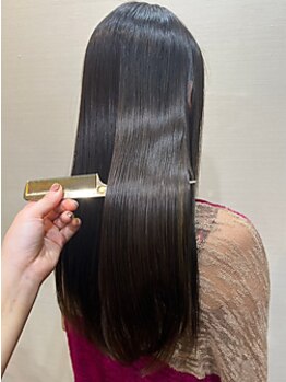 ナカオコアフュール(NAKAO COIFFURE)の写真/髪質改善で人気の”酸性ストレート”導入！縮毛矯正等と違いダメージレス&素髪のような自然な仕上がりに♪