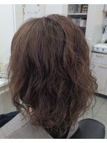 サンひまわり 高来店 セミロングのブラウンカラー