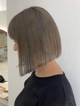 イェッカ パビル(YECCA pabil) ブリーチ1回＊オリーブベージュ