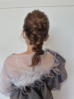 ビーワールド(B WORLD)&nbsp;ふわふわポニーテールアレンジ 【藤枝/藤枝駅】