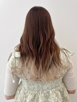 アライブ キチジョウジ(ALIVE Kichijoji) 【ALIVE吉祥寺】ホワイトべーしベージュグラデーションカラー