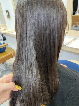 アンフレール 透明感カラー/大園芽依