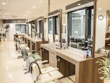 ヘアサロン アウラ(hair salon aura)