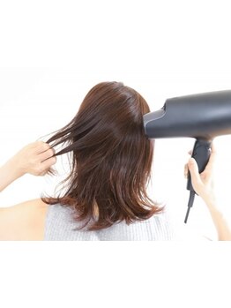 根元染め（リタッチ）￥2600！ヘアカラーをもっと気軽に