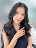 暗めカラー韓国ヘアグレージュ顔周りレイヤーロング_F30349