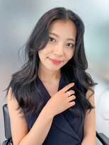 アルバム 銀座(ALBUM GINZA)&nbsp;暗めカラー韓国ヘアグレージュ顔周りレイヤーロング_F30349