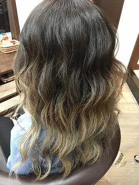 ケーアールツーエス 鳳店(KR2S) 外国人風★グラデーションカラー