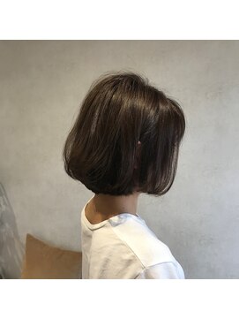 ライフ ウィズ ヘア(LIFE with HAIR) 艶やかグレージュボブ