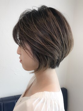 ウィロー(WILLOW) 【WILLOW】えりあしギリギリボブ（井下貴史）