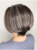 グレージュ【ハイライト、ショート】