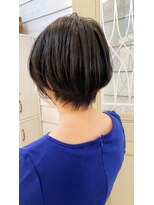 ニューラインギンザ(New-Line 銀座)&nbsp;癖毛やうねりをカバーくびれショート！(金子涼)