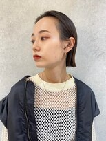 バズ(BUZZ) パツっとミニボブ★秋山