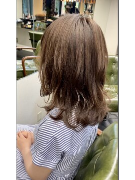 エミタス 三年坂(Emitas) レイヤーカット