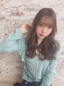 アルケー ヘアアンドヘッドスパ 錦糸町南口店(arche Hair&head spa) 大人かわいい/レイヤーロング/グレーベージュ/前髪パーマ/錦糸町