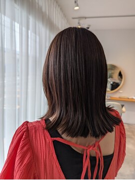 トキ(toki) ミディアムロブヘア