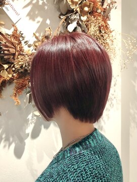 ミモザ ビカミドウ 自由が丘(Mimosa Bigamido) ▼40代ママヘアスタイル 艶カラーで綺麗見えするショートヘア