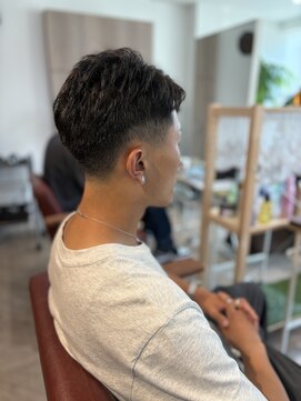 ヘアラボ(HAIR LABO) ローフェード