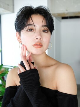 シオン(shion) ショートおくれ毛前髪カットグレージュ_F20721