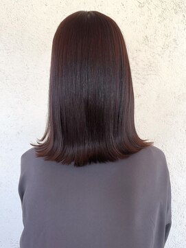 プリモ ココ 鍋島店(Primo coco.) ミディアム 髪質改善 外ハネ ダークブラウン ストレート 美髪
