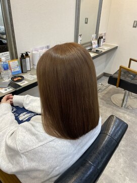 レガロヘアアトリエ(REGALO hair atelier) くすみベージュ