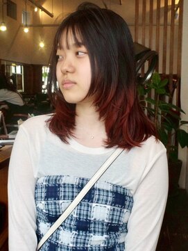 モク 大阪梅田店(MOK) 【デザインカラーが可愛い】レイヤーミディ