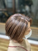 ムニ ミズホ ヘアー(muni Mizuho)&nbsp;大人ボブ×白髪ぼかしハイライトベージュ