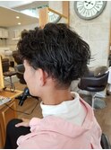 大人のクールスタイルはソフトなパーマがキメて!