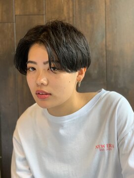 トリスト(tryst) 【ｔｒｙｓｔ/吉祥寺】センターショート/小顔