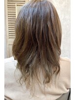 ティティ(titi) パーマスタイル☆デザインカラー