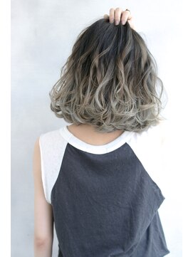 ブラン 栄(Blanc) 【Blanc/栄】グラデーション＿ラフウェーブ＿ボブ