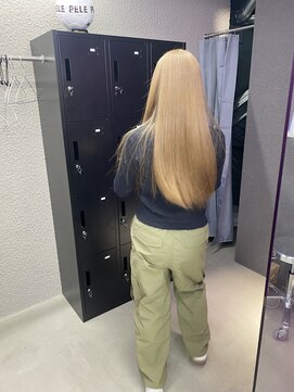 ペレ 栄店(PELE) ショコラアッシュ/ヘルシースタイル/ふんわりカール/栄/名駅