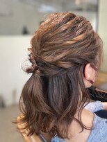 コエ 元町 石川町 (Koe.) ヘアアレンジ/お呼ばれ/ハーフアップ/フェミニン[元町/石川町]