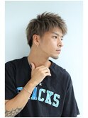 横顔キマるツーブロックショート