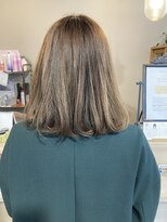 スアバイキキ(SuA by kiki.)&nbsp;黒髪カタログ/ボブルフ/ネビージュ/ワンレン/小顔スタイル[千葉