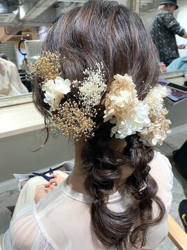 リコラックスビー(LICO LUXBE) アレンジヘアー編み下ろし☆