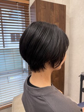 クララ ジャパン タチカワ(CLALA JAPAN Tachikawa) くびれショートボブ